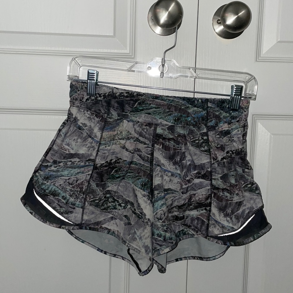 Lululemon Hotty Hot size 8 tall shorts in good condition!